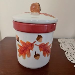 Ceramic stash jar with acorn lid